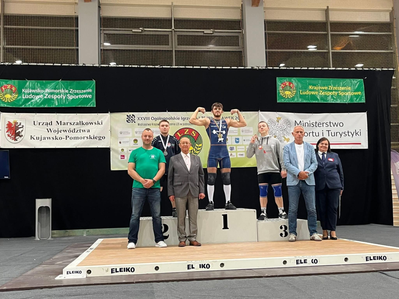 540984780 1369221325211106 7751407740359977864 n